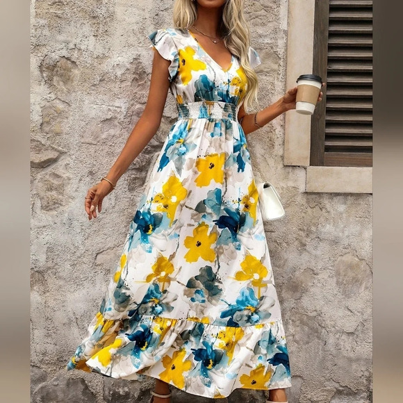 Printed Women's Simple & Elegant Daily Dress - Picture 2 of 5